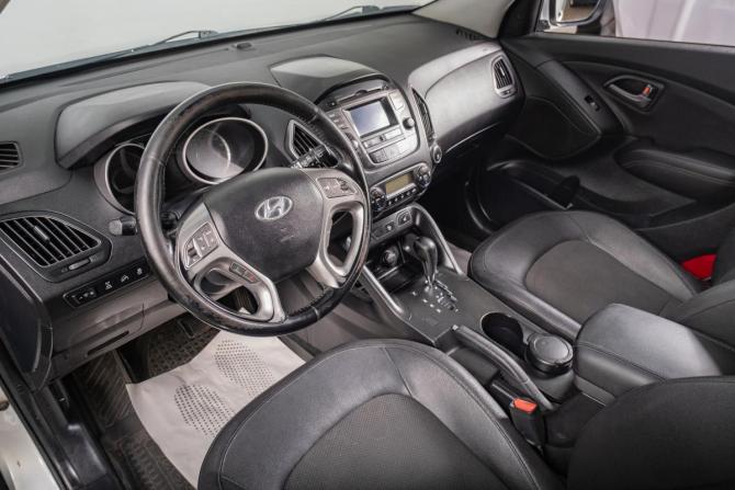 Hyundai ix35 I Рестайлинг с пробегом 2014 года, цена 1 379 000 рублей, 156500 км, внедорожник, Автокод Объявления