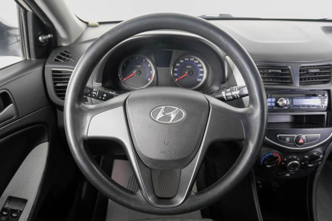 Hyundai Solaris I Рестайлинг с пробегом 2014 года, цена 799 000 рублей, 173000 км, седан, Автокод Объявления