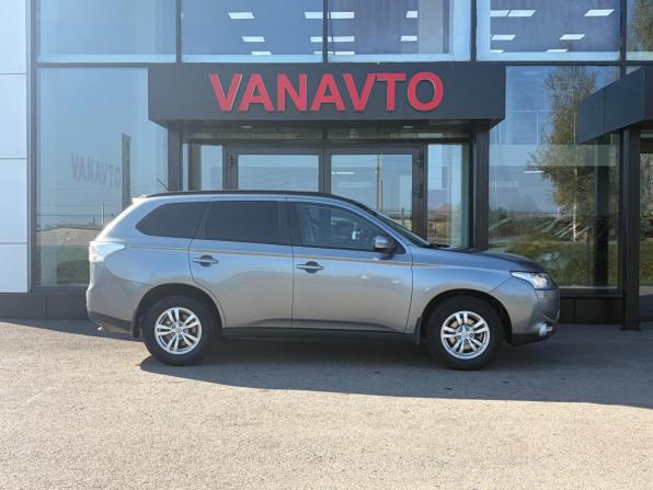 Mitsubishi Outlander III с пробегом 2012 года, цена 1 450 000 рублей, 130000 км, внедорожник, Автокод Объявления