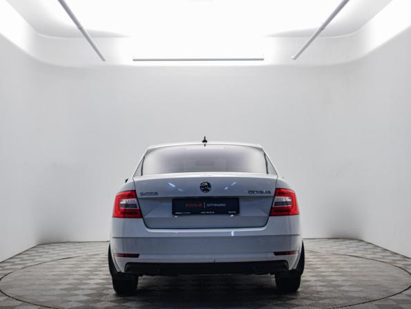 Skoda Octavia III (A7) Рестайлинг с пробегом 2020 года, цена 1 678 000 рублей, 148837 км, лифтбек, Автокод Объявления