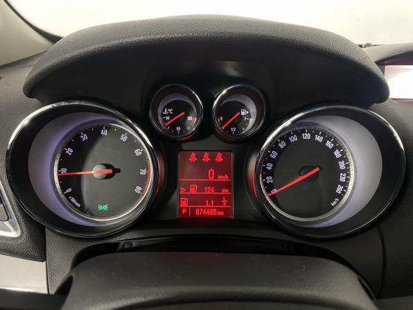 Opel Mokka I с пробегом 2013 года, цена 1 350 000 рублей, 74465 км, внедорожник, Автокод Объявления