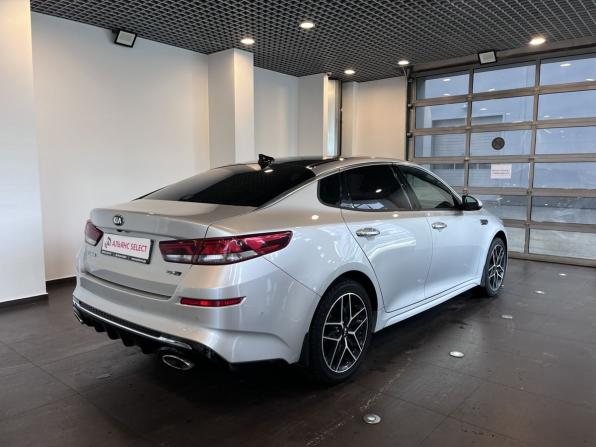Kia Optima IV Рестайлинг с пробегом 2018 года, цена 1 975 000 рублей, 122630 км, седан, Автокод Объявления