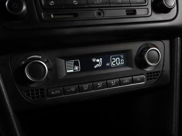 Volkswagen Polo V с пробегом 2013 года, цена 999 000 рублей, 123961 км, седан, Автокод Объявления