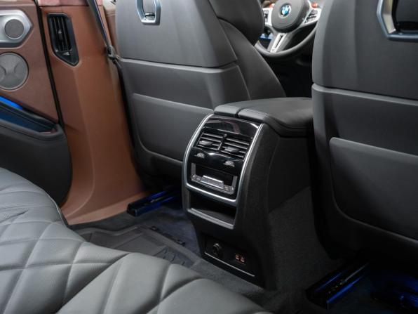 Новый BMW XM 2026 года, цена 19 990 000 рублей, внедорожник, Автокод Объявления