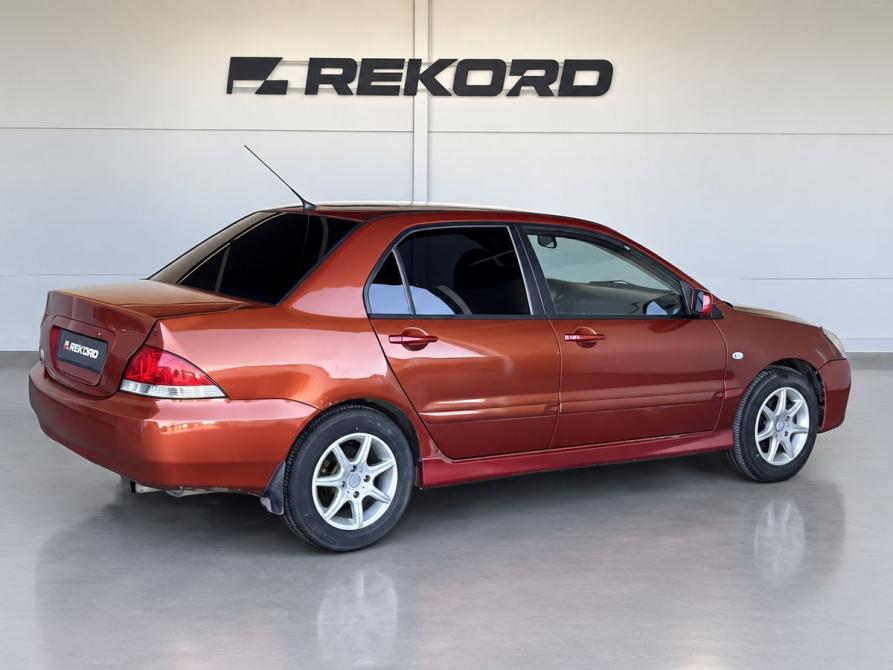 Mitsubishi Lancer IX Рестайлинг Уфа  - изображение 4