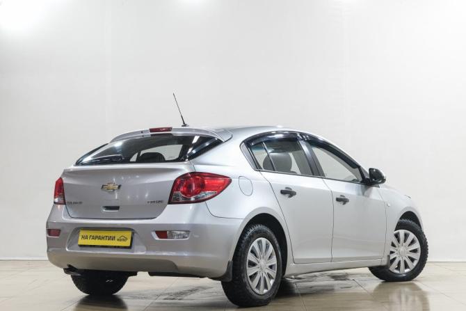 Chevrolet Cruze I с пробегом 2012 года, цена 899 000 рублей, 176000 км, хэтчбек, Автокод Объявления