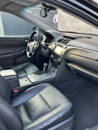 Toyota Camry VII (XV50) с пробегом 2014 года, цена 1 689 000 рублей, 239440 км, седан, Автокод Объявления