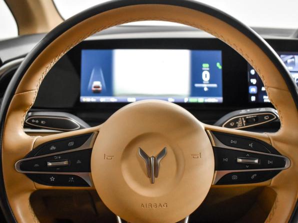 Voyah Dream I с пробегом 2023 года, цена 4 590 000 рублей, 65428 км, минивэн, Автокод Объявления