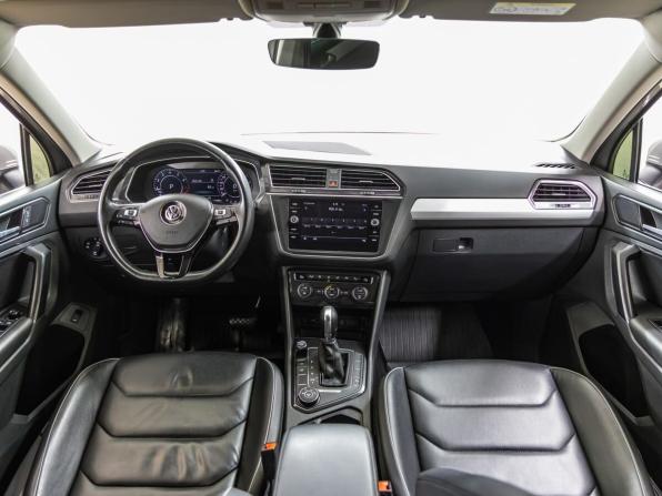 Volkswagen Tiguan II с пробегом 2018 года, цена 2 798 000 рублей, 116383 км, внедорожник, Автокод Объявления