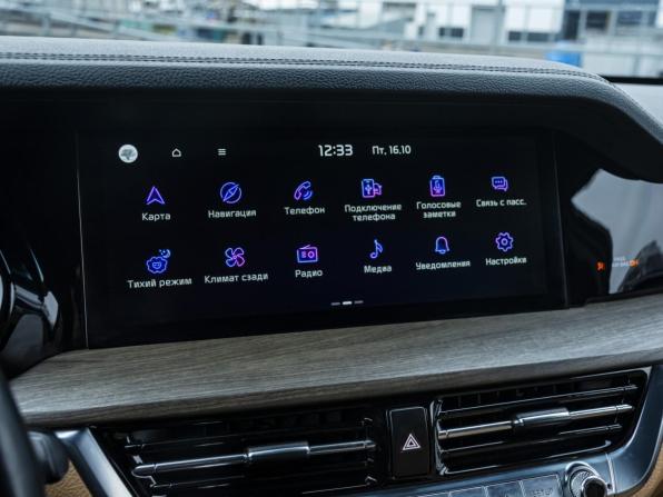 Kia Mohave I Рестайлинг 2 с пробегом 2019 года, цена 4 449 000 рублей, 91500 км, внедорожник, Автокод Объявления