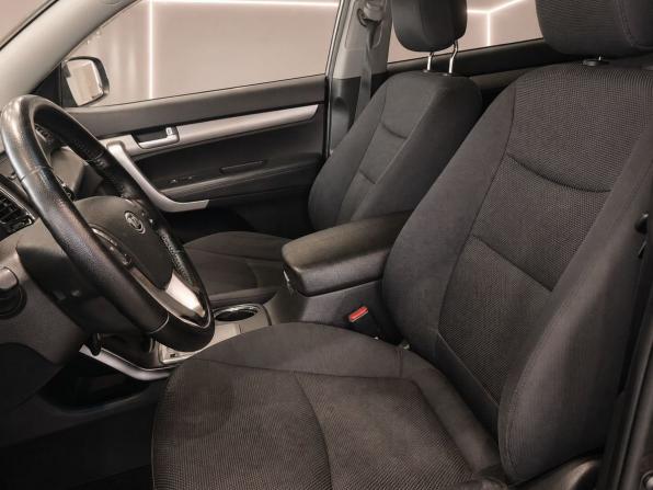 Kia Sorento II с пробегом 2010 года, цена 1 300 000 рублей, 259200 км, внедорожник, Автокод Объявления