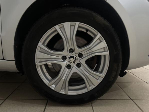 Skoda Superb II Рестайлинг с пробегом 2014 года, цена 1 220 000 рублей, 121223 км, лифтбек, Автокод Объявления