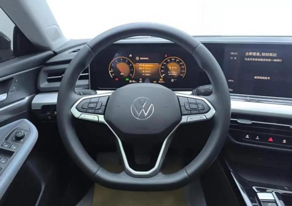 Volkswagen Lamando II Великий Новгород  - изображение 8
