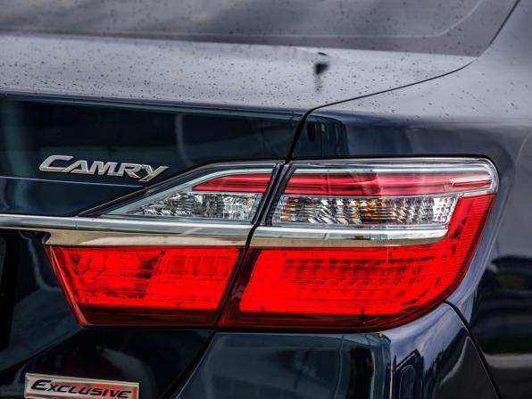 Toyota Camry VII (XV50) Рестайлинг 2 с пробегом 2017 года, цена 2 288 000 рублей, 97323 км, седан, Автокод Объявления