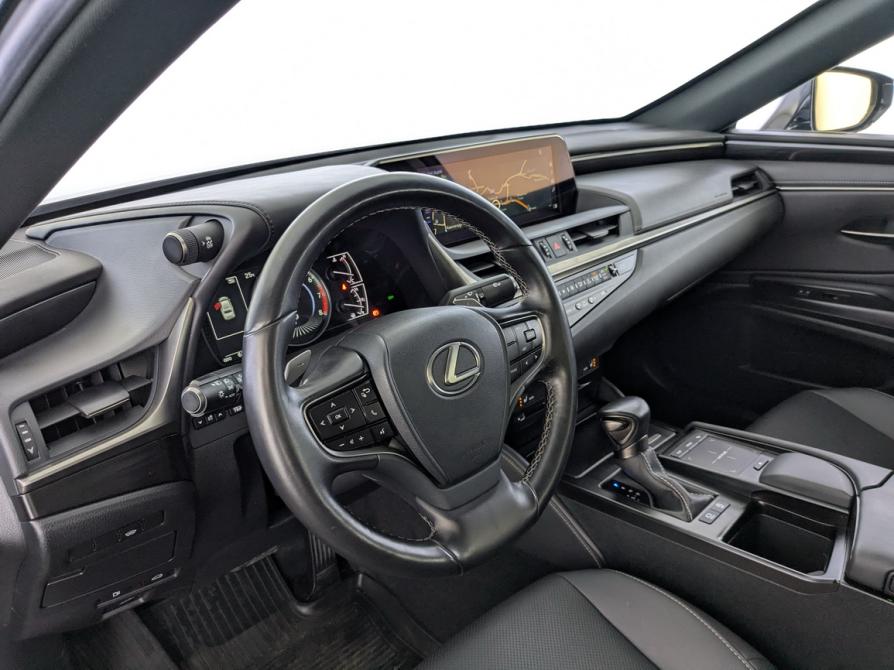 Lexus ES VII Москва  - изображение 16