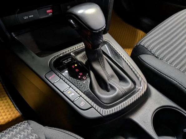 Kia Ceed III Рестайлинг с пробегом 2022 года, цена 2 305 000 рублей, 86279 км, универсал, Автокод Объявления