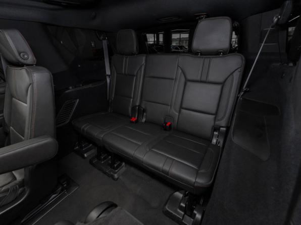 Chevrolet Tahoe V с пробегом 2023 года, цена 10 200 000 рублей, 47057 км, внедорожник, Автокод Объявления