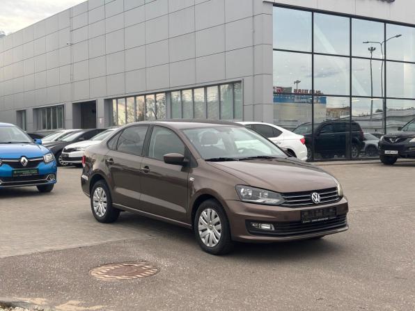 Volkswagen Polo V Рестайлинг с пробегом 2016 года, цена 950 000 рублей, 134170 км, седан, Автокод Объявления