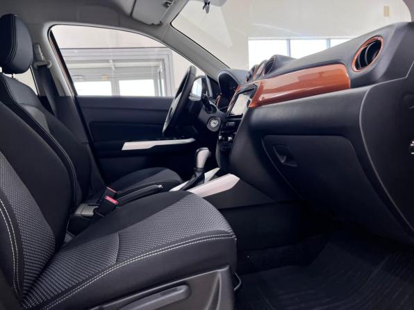 Suzuki Vitara II с пробегом 2017 года, цена 1 750 000 рублей, 78421 км, внедорожник, Автокод Объявления