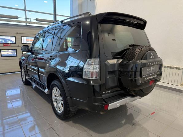 Mitsubishi Pajero IV Рестайлинг 1 с пробегом 2013 года, цена 2 164 000 рублей, 88776 км, внедорожник, Автокод Объявления