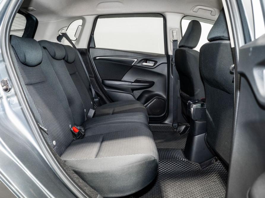 Honda Fit III Рестайлинг Чита  - изображение 5
