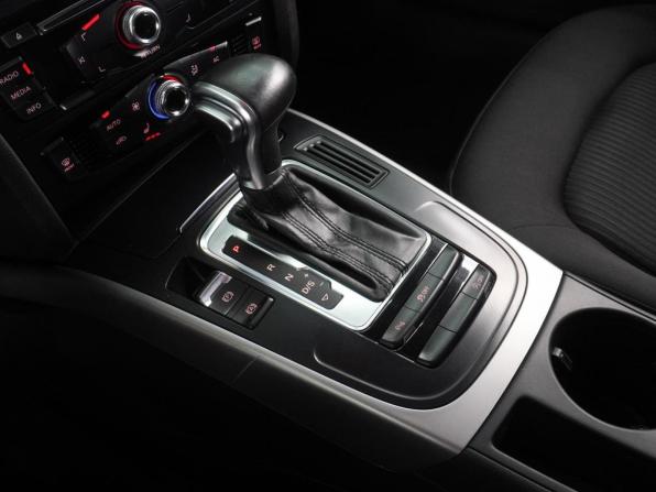 Audi A4 IV (B8) Рестайлинг с пробегом 2013 года, цена 1 449 000 рублей, 178127 км, седан, Автокод Объявления