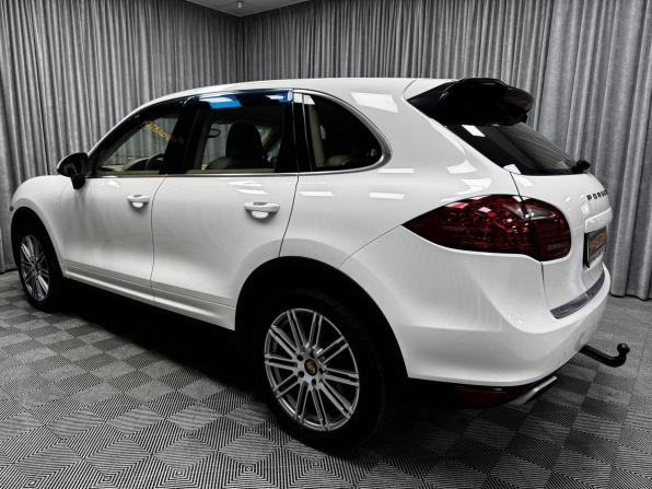 Porsche Cayenne II (958) с пробегом 2011 года, цена 2 550 000 рублей, 246269 км, внедорожник, Автокод Объявления