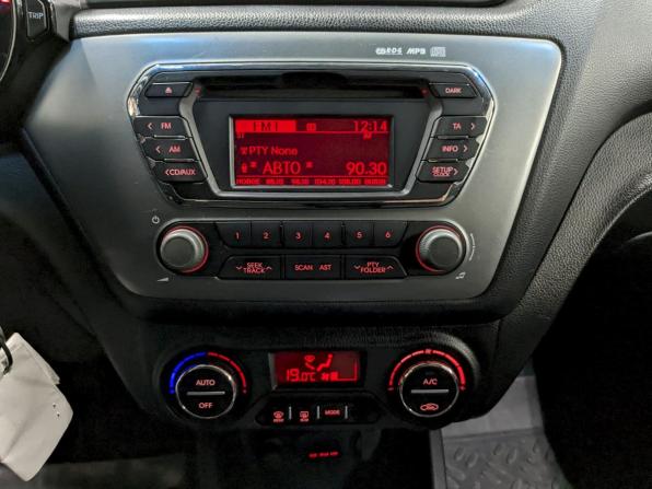 Kia Rio III с пробегом 2014 года, цена 790 000 рублей, 203576 км, хэтчбек, Автокод Объявления