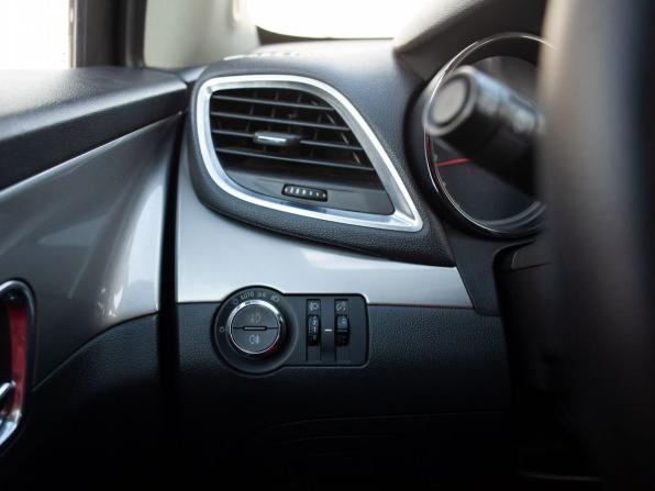 Opel Mokka I с пробегом 2012 года, цена 1 115 000 рублей, 188807 км, внедорожник, Автокод Объявления