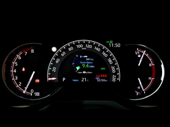 Toyota RAV4 V (XA50) с пробегом 2022 года, цена 3 600 000 рублей, 52757 км, внедорожник, Автокод Объявления