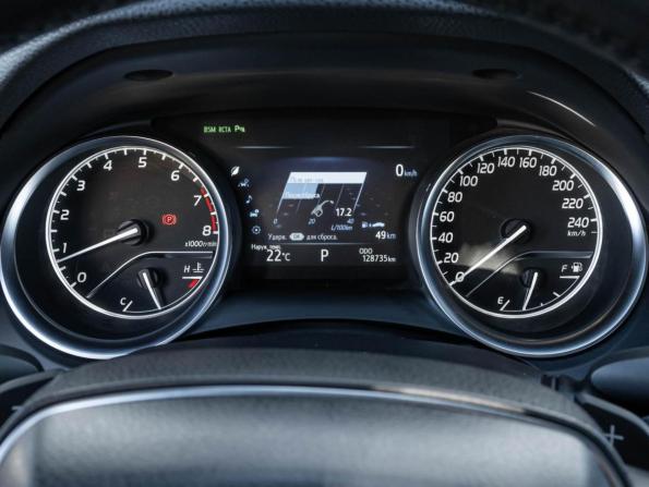 Toyota Camry VIII (XV70) с пробегом 2019 года, цена 2 990 000 рублей, 128735 км, седан, Автокод Объявления