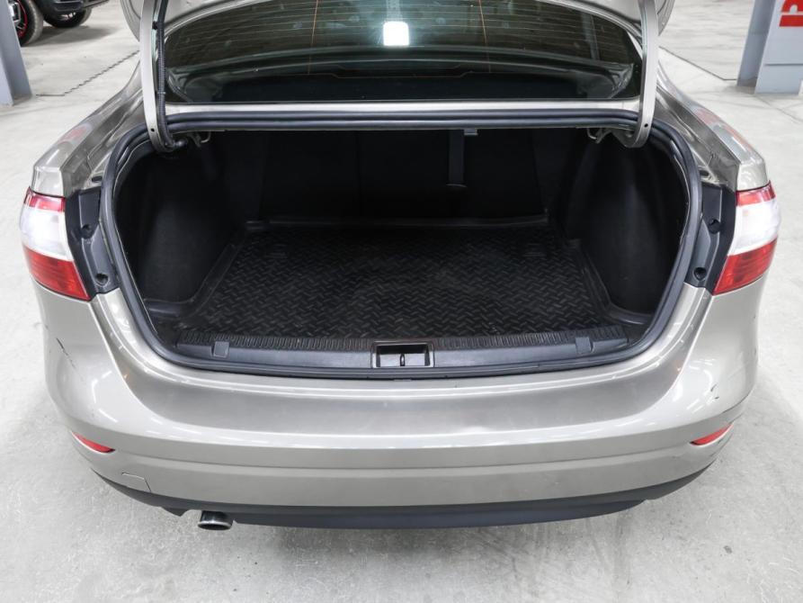 Renault Fluence I Москва  - изображение 11