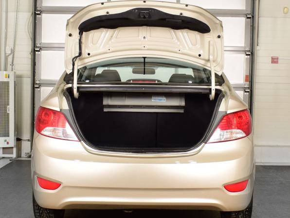 Hyundai Solaris I с пробегом 2013 года, цена 869 995 рублей, 144698 км, седан, Автокод Объявления