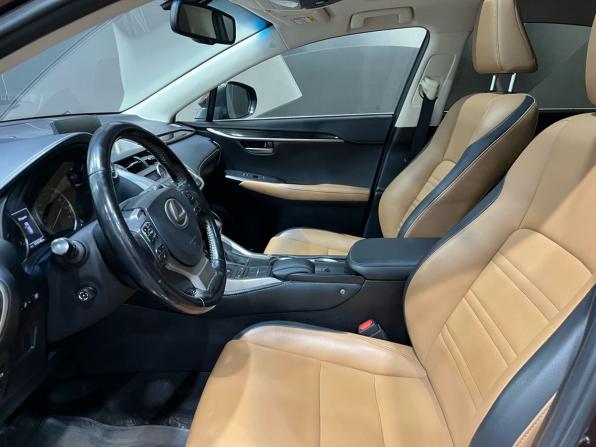 Lexus NX I с пробегом 2016 года, цена 2 530 000 рублей, 119150 км, внедорожник, Автокод Объявления