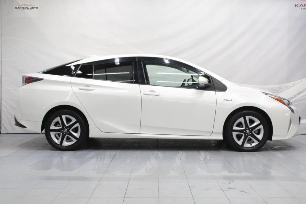Toyota Prius IV (XW50) Кемерово  - изображение 6