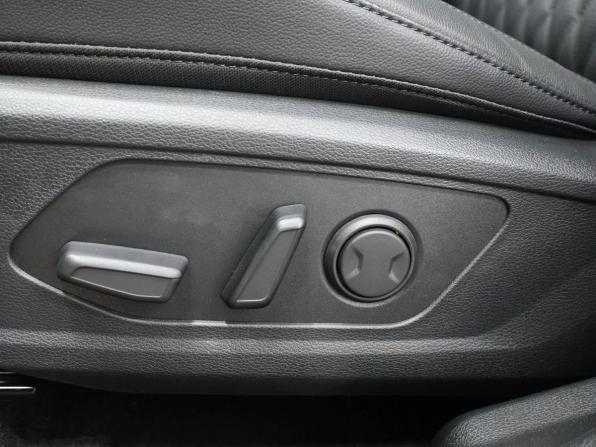 Kia Sportage V с пробегом 2025 года, цена 4 979 900 рублей, 5000 км, внедорожник, Автокод Объявления