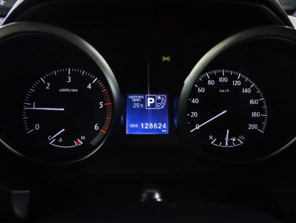 Toyota Land Cruiser Prado 150 Series Рестайлинг 1 с пробегом 2015 года, цена 3 707 000 рублей, 128580 км, внедорожник, Автокод Объявления