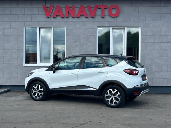 Renault Kaptur I с пробегом 2017 года, цена 1 490 000 рублей, 158300 км, внедорожник, Автокод Объявления
