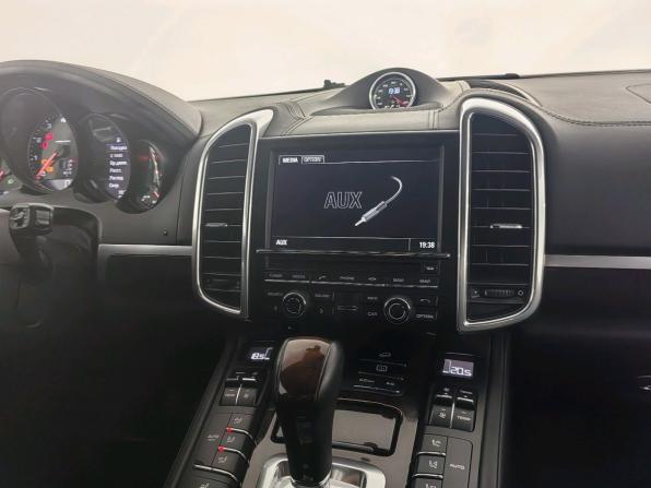 Porsche Cayenne II (958) с пробегом 2014 года, цена 2 370 000 рублей, 183938 км, внедорожник, Автокод Объявления