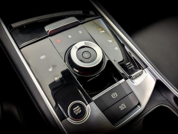 Kia Sportage V с пробегом 2023 года, цена 3 685 000 рублей, 43832 км, внедорожник, Автокод Объявления
