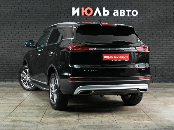 Geely Atlas Pro с пробегом 2024 года, цена 2 520 000 рублей, 17700 км, внедорожник, Автокод Объявления