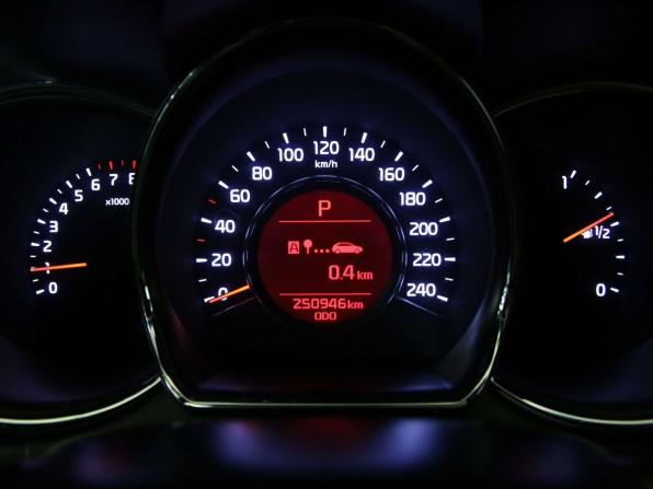 Kia Ceed II с пробегом 2014 года, цена 990 000 рублей, 250945 км, универсал, Автокод Объявления