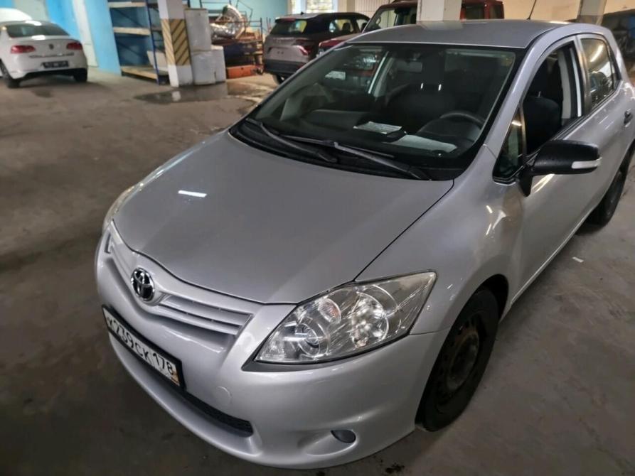 Toyota Auris I Рестайлинг Санкт-Петербург  - изображение 3