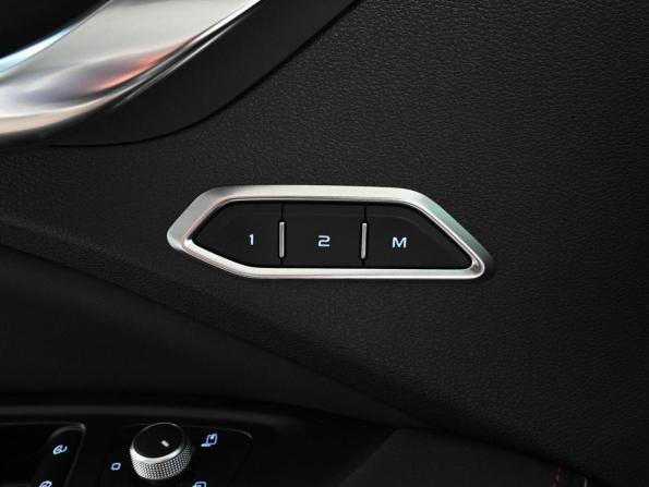 Geely Tugella I Рестайлинг с пробегом 2023 года, цена 3 049 040 рублей, 27894 км, внедорожник, Автокод Объявления