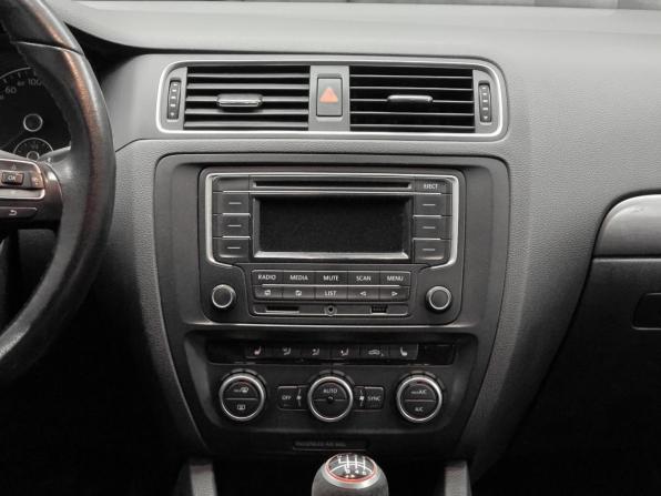 Volkswagen Jetta VI с пробегом 2014 года, цена 670 000 рублей, 227205 км, седан, Автокод Объявления