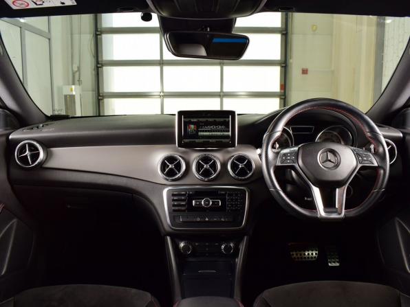 Mercedes-Benz CLA I (C117 X117) с пробегом 2013 года, цена 1 665 995 рублей, 91401 км, седан, Автокод Объявления