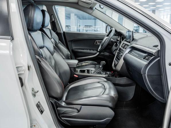 FAW Besturn X80 I Рестайлинг с пробегом 2019 года, цена 683 000 рублей, 193828 км, внедорожник, Автокод Объявления