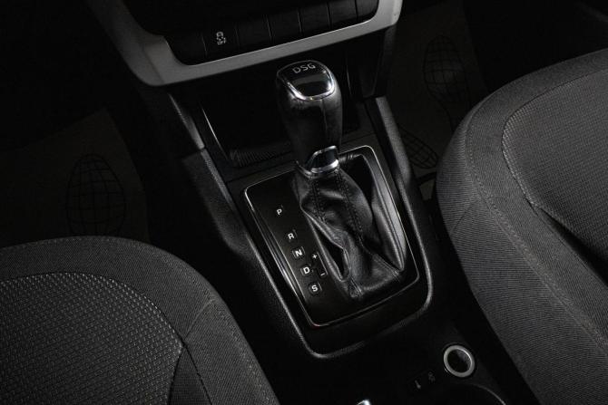 Skoda Yeti I с пробегом 2013 года, цена 924 000 рублей, 162000 км, внедорожник, Автокод Объявления