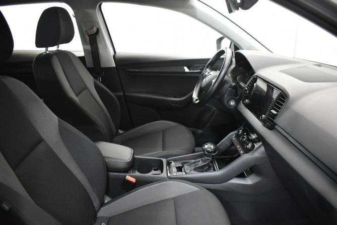 Skoda Karoq I с пробегом 2021 года, цена 2 430 000 рублей, 61220 км, внедорожник, Автокод Объявления