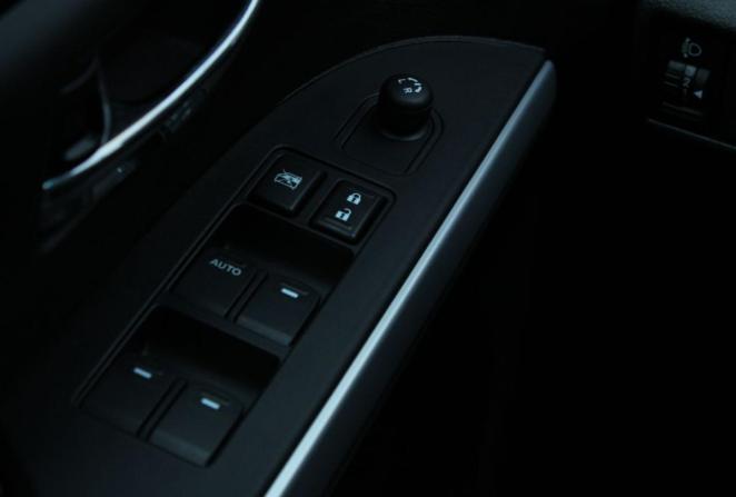 Suzuki SX4 I (Classic) Рестайлинг с пробегом 2014 года, цена 1 015 000 рублей, 195070 км, хэтчбек, Автокод Объявления